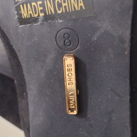 Daily Suede Shoes - Picture 6 of 6